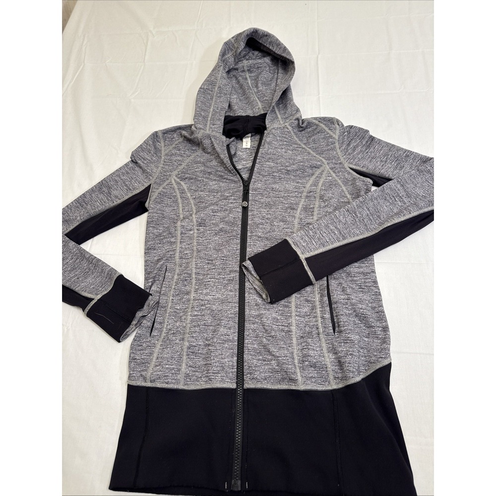 jacket Lululemon WOMENS 8 Define HOODED Slim Fit 1/2 Zip Stretch Yoga
